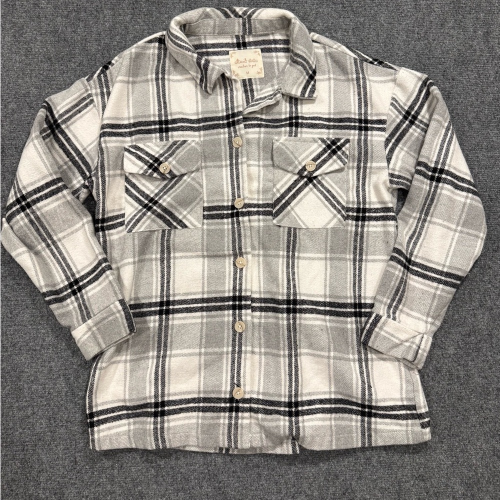 Altar’d State Laid Back Shirt Jacket Flannel Button Up Size Medium